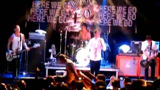 The Bouncing Souls - I Think That The World
