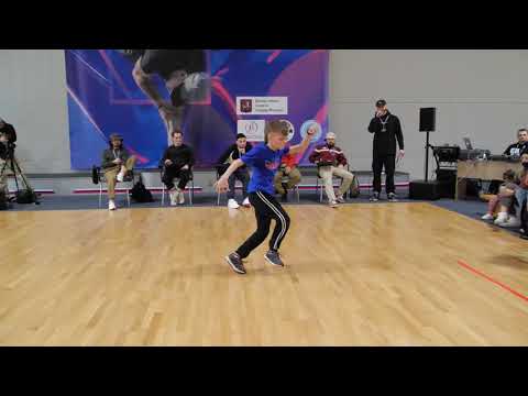 top16 11-13 bboy Flexible boy vs Hydra - брейкданс, Чемпионат Москвы