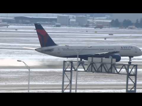 HD | Delta Airlines Boeing 757-251 Takeoff | N539US | Detroit Metro Airport (DTW)
