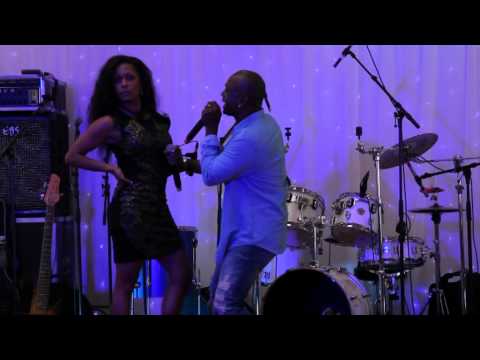 Patrick LARADE  Corinne CORMIER chantent dis moi pourquoi