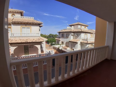 BARGAIN! 2 bed Apartment with Terrace in Lomas de Cabo Roig.