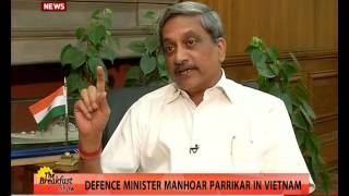 Defence Minister Manohar Parrikar holds talks with counterpart in Vietnam