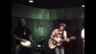 Jason Mraz - 04 - Too Much Food [2002.06.20 Java Joes]