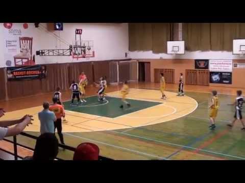 MČR 2015 U13 (25.4.2015) Snakes Ostrava - BK Sojky Pelhřimov 53:47