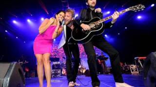 Jana Kazíková - Lady A cover Never Alone