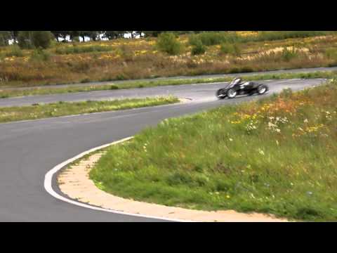 WUT Racing bokiem w zakręt - tor Lublin 2012