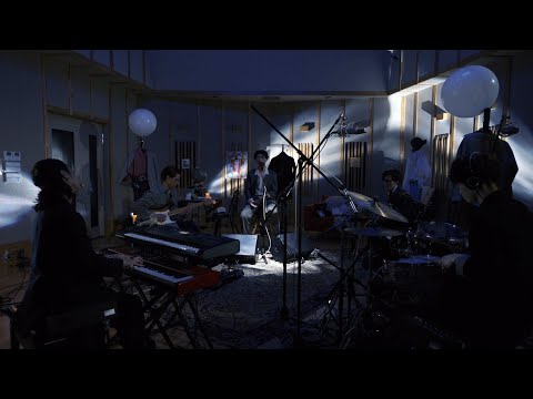 HALLEY - Whim (Studio Live Performance Video)