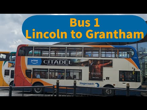 Aprecie a vista do andar superior do ônibus 1 da Estação Rodoviária Central de Lincoln para Grantham, Reino Unido