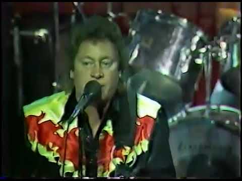 Flash Cadillac LIVE (ASPEN) - A Little Romance (Flash Cadillac)