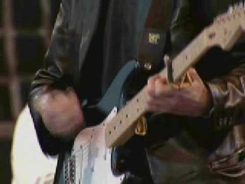 Eric Clapton - Hoochie Coochie Man [ Live in Hyde Park 1996]