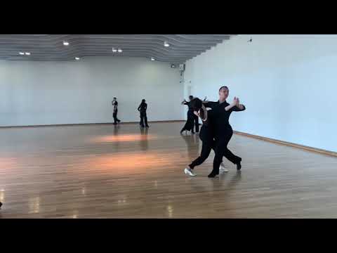 Potovin Igor & Tatiana Zayts. #ballroomdance #wdcal #professional #dancetraining #slowfoxtrot