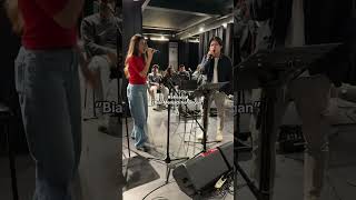 Download lagu Raisa & Rony mp3