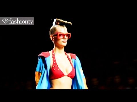 Agatha Ruiz De La Prada Spring 2012: Color Explosion at Cibeles Madrid Fashion Week | FashionTV FTV