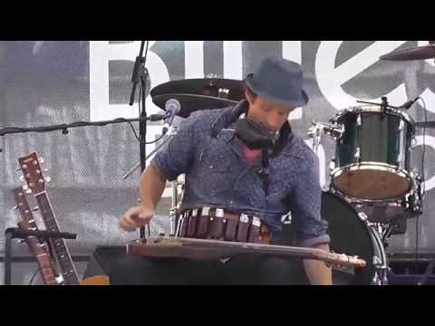 Juzzie Smith | The Keys | Broadbeach Blues 2015 - 8/14
Juzzie Smith | The Keys | Broadbeach Blues 2015 - 8/14