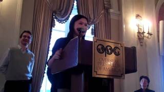 Jialu Chen accepts the REUTERS SCHOLARSHIP