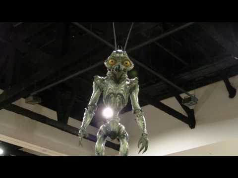 SDCC '10: WETA Life Size Christopher Johnson's Son from District 9