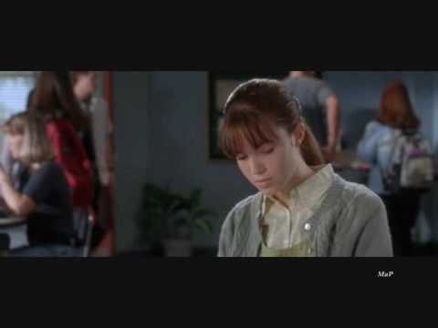 A Song To Remember: 3arfa A'arfa? by Mohamed Raheem. with A Walk To Remember clip