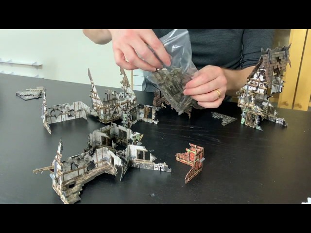 Vídeo relacionado con Battle Systems Fantasy Wargames Terrain - Village Ruins - Tabla de Juegos de Mesa de Varios Niveles, Wargaming 40K Universe - BSTFWE013