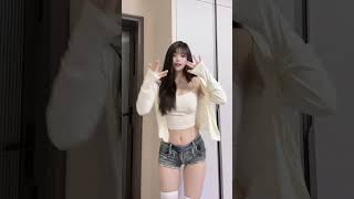 beautiful Chinese girls 24101403 #舞蹈 #美女 #Dance #yoga #tiktok #Bikini