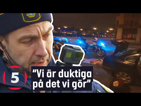 Olyckor och bekanta ansikten - Bästa från säsong 2 | Trafikpoliserna | Kanal 5