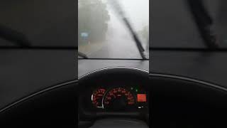 Download lagu Nerobos hujan deras pakai daihatsu ayla x 2015 #shortvideo #shorts #short #mobil mp3