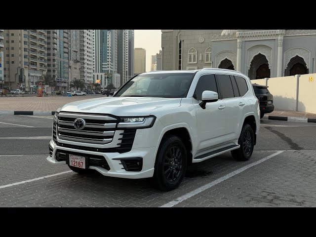 تويوتا لاند كروزر VXR video