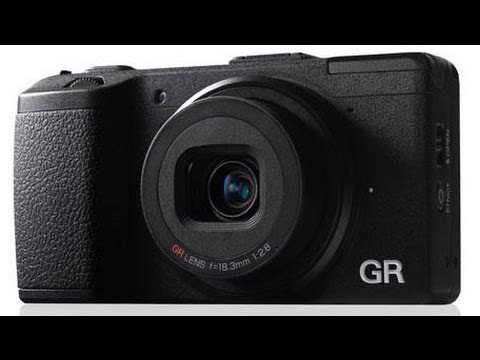 Ricoh GR - APS-C sensor compact