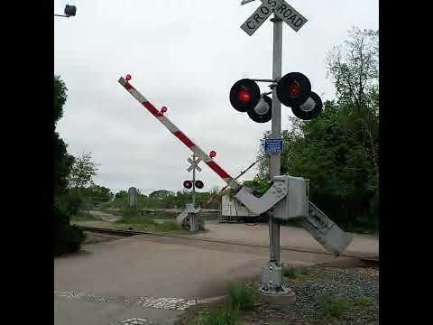 MBTA F40PH-3C and HSP46 1065 and 2014 in Braintree