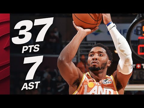 Donovan Mitchell COULDN'T BE GUARDED With 37 PTS vs Bucks | November 17, 2025