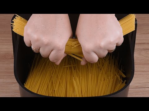 My Italian friend surprised everyone with this spaghetti he made in the Airfryer