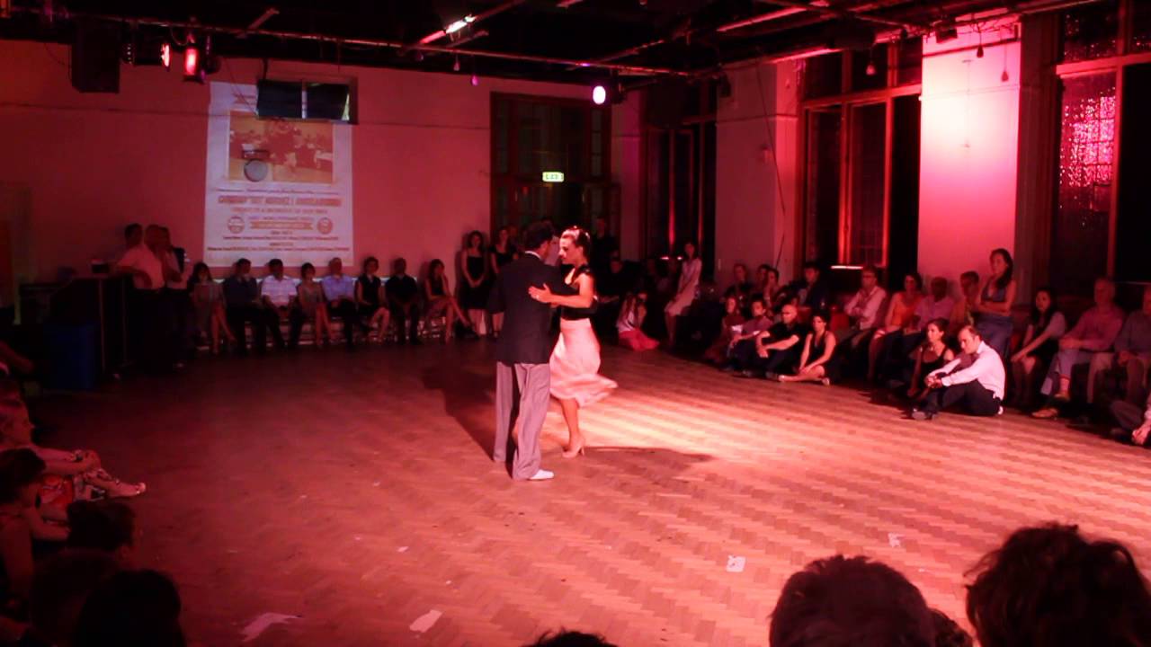 CHRISTIAN "El Toti" MARQUEZ & ANABELA BROGIOLI at NEGRACHA Tango House - Friday 19.07.13