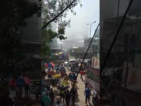 Large fire near Kozhikode Mithaitheru, no crowd. 10.09.2021