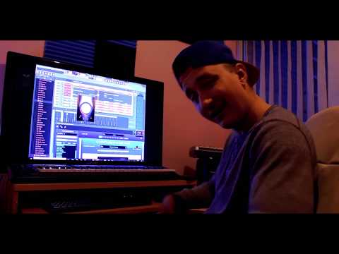 IULIANO -DIFERIT DE VOI ♫ [ Full ᴴᴰ ]