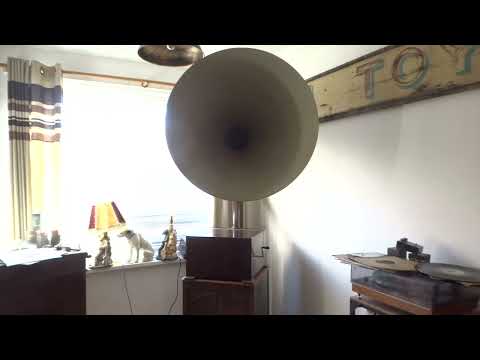 Fletcher Henderson - Sugar Foot Stomp (1931)