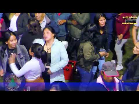 Gisela Lavado Mix: Quitame la vida /Como no voy a quererte /Dos cervezas más /Ya se marchó.