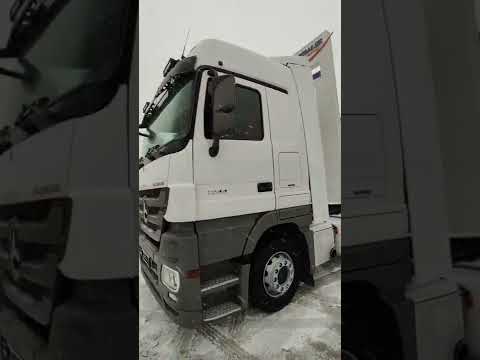 2011 Ciæýarówka 4x2 Mercedes-Benz Actros 1844