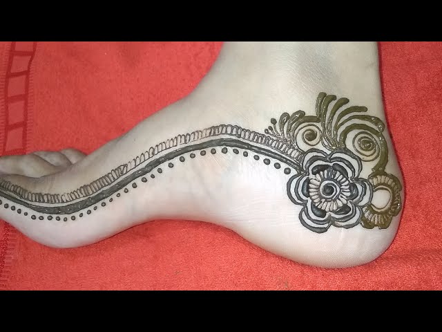 Leg Mehndi Design Simple
