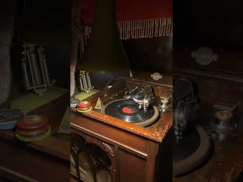 Just Friends………. By ……….. Morton Downey.  1932 🌼