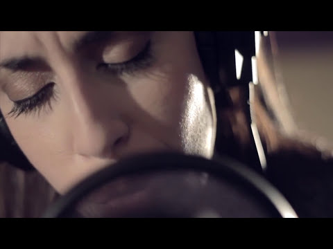 "Madreselva" por Paula Castignola