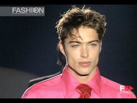 GUCCI Fall Winter 1997 1998 Menswear Milan - Fashion Channel
