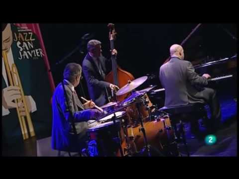 John Pizzarelli Quartet - In a Mellow Tone