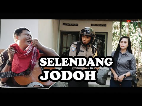 selendang-jodoh-pak-bhabin-polisi-motret