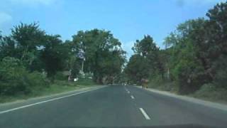 preview picture of video 'On the road from Vadodara to Lothal (2/2)'