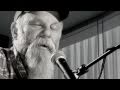 Seasick Steve performs Treasures