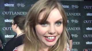 Outlander Premiere / Nell Hudson / Comic Con 2014