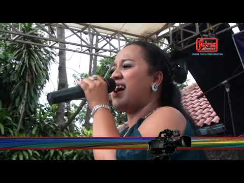 download lagu mp3 mp4 Lagu Dangdut Iis Sagita, download lagu Lagu Dangdut Iis Sagita gratis, unduh video klip Lagu Dangdut Iis Sagita