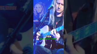 The Night Jerry Cantrell Played Alone… For Layne&quot; #90s #grunge #jerrycantrell #ytshorts