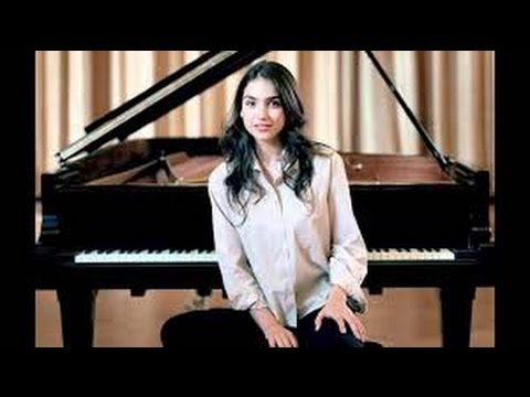 Playing should not be mechanical /Advantages of mastering the instrument / Olga Scheps plays Chopin