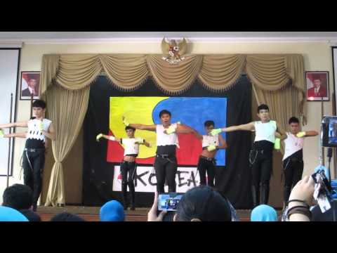 X-SCHOOL Cover Flashback by Afterschool X Catch Me If You Can by Girl's Generation @Kfest_Unisri