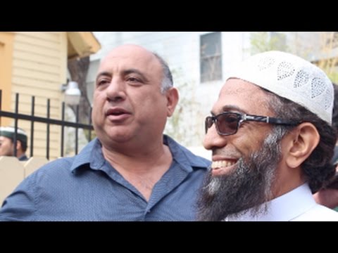 Austinites Stand in Solidarity with the Muslim Community